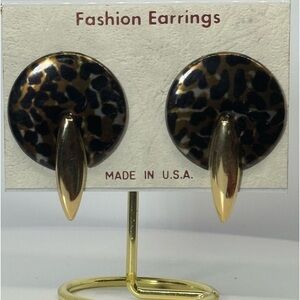 Bold Vintage Geometric Round Tortoiseshell Earrings – Made in U.S.A.